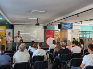 Під час події